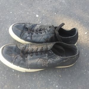 Used converse shoes